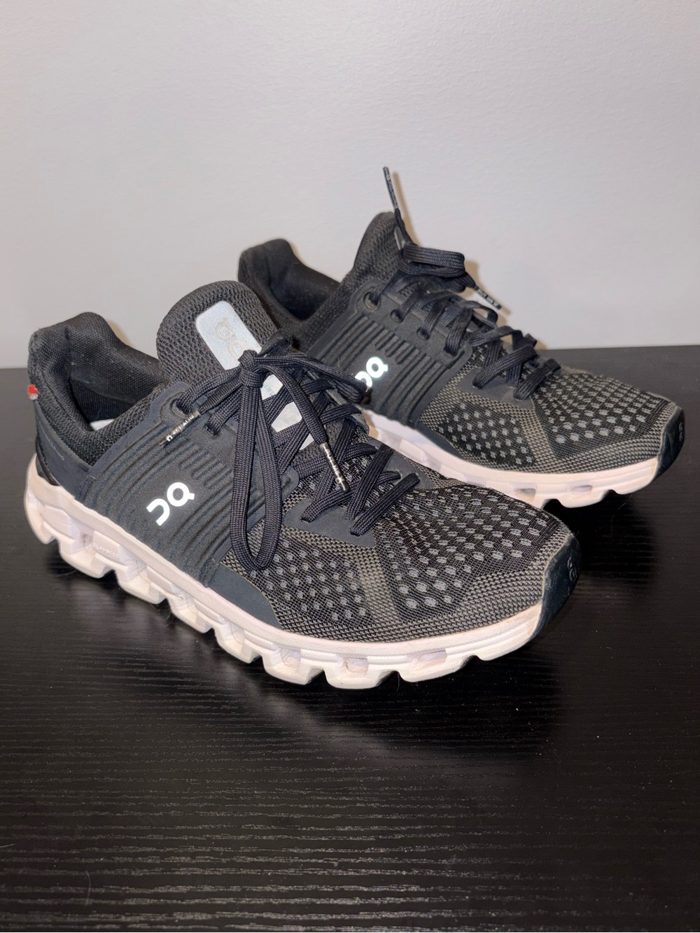 On Cloud Women’s Running Shoes Black Gray Athletic Sneakers US 7 EU 38